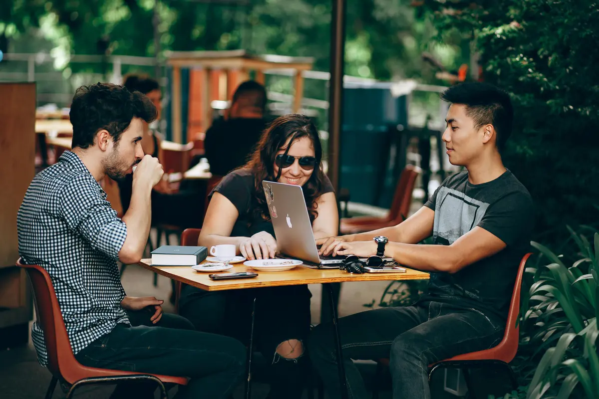 The Power of Shoppable Video: Transforming E-Commerce Engagement